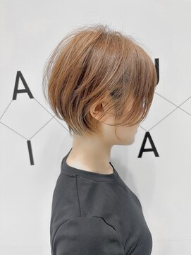 ハルキミナト ジャパン ヨコハマ(HARUKI MINATO japan YOKOHAMA) レイヤー丸みショート20代30代40代50代オリーブグレージュ