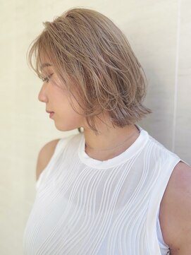 オーロ(ORO) 小顔に見えるボブ顔まわりデザインカラー