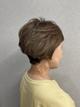リズヘアー(RIZZ hair) ミセスショート