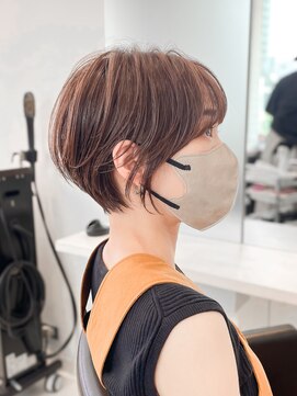 ペウル(PEWL) ふんわりフェミニンショート【静岡ショート】【似合わせカット】