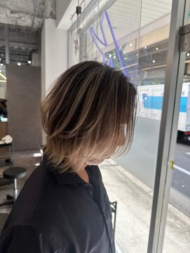 メンズサロン キング 梅田店(Men’s salon K!ng) 波巻きツイストスパイラルパーマ/フェザーパーマ/眉毛/メンズ