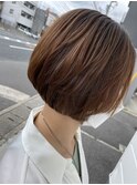 ショートボブ