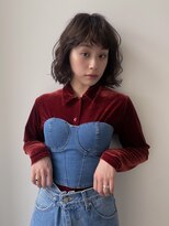 エイミー(amy.) ハッシュカット/パーマ/外ハネボブ/ワイドバング/暗髪カラー