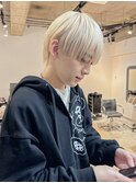 マッシュ/ミルクティー/刈り上げ/ニュアンスパーマ/スパイラル