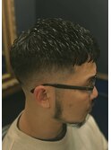 クロップ×ナチュラルフェード