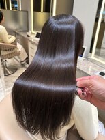 アース 渋谷店(HAIR&MAKE EARTH)&nbsp;髪質改善×縮毛矯正｜指通りなめらかな美髪