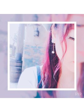 ファーストボックス(First Box) カシスレッド