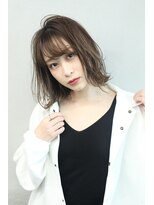 エヌ(N) 鎖骨ロブ