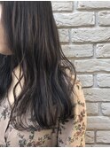 ミントベージュ