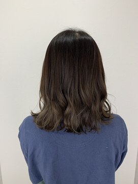 シエル 立川店(CIEL) 《CIEL由井》アディクシーカラー×切りっぱなしスタイル