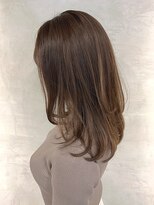 カラーアンドケアリタ(color&care Lita)&nbsp;◎大人かわいいミディアムレイヤー