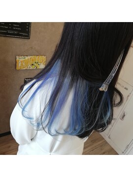 アグ ヘアー ビオラ 弘前駅前店(Agu hair viola) 派手髪　インナーカラー　パステルブルー