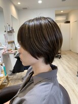 キッサ(KISSA) ハンサムショート◎アッシュブラウン系ハイライト