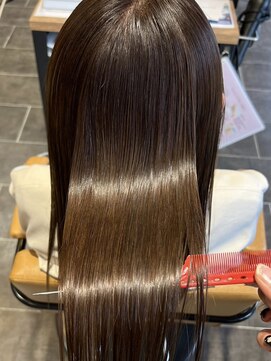 アイコニック 日進梅森台店(ICONIQ) 髪質改善ULTOWA/超音波トリートメント/ダークブラウン