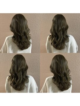 フィン(FiN by allure) 浦前ツバサ/ブリーチ無し艶髪×スモークグレージュ[髪質改善]