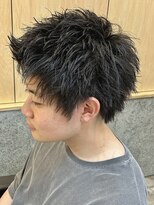 ニアウ 伊勢崎連取店(Niau)&nbsp;波巻きスパイラルパーマツイストスパイラルパーマシャドウパーマ