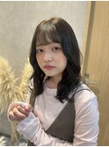 オリーブグレージュ
