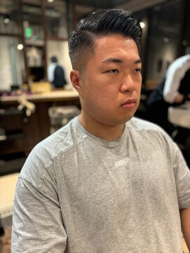 ザマンニューヨーク 南麻布店(THE MAN NewYork) 大人海外七三フェード：花形　知希