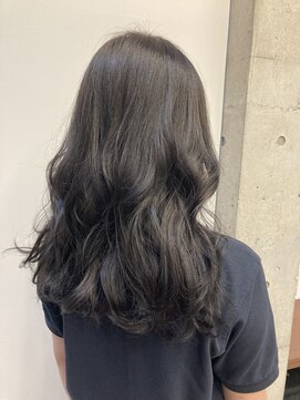 アチーブ ヘア デザイン(achieve hair design) アッシュカラーゆるふわみなみウェーブロング艶感大人可愛い
