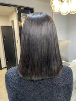 小顔 フェミニンロング メルティーカラー 似合わせカット"