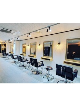 【想いに寄り添う上質空間Salon】マンツーマンの丁寧なカウンセリングで、"なりたい"をカタチに。[金町]