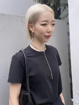 プネル 渋谷(PUNEL) ホワイトブロンド/ブロンドボブ/ハイトーン[YURI]