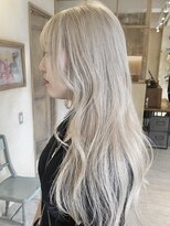 カナン(CANAAN)&nbsp;ハイトーン　抜きっぱなし　ブロンド　ブリーチ