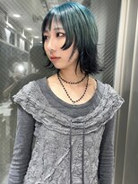 ニューヨークニューヨーク 三宮駅前店(NYNY)&nbsp;ウルフカット×グリーンルーツカラー