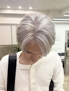 ノートエートル 西金沢(Nought etre) ホワイトカラー10代20代ブロンド