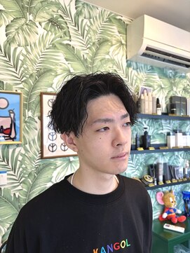 ナチュラル ヒーロー(Natural HERO) メンズミディアムツイストスパイラルパーマ