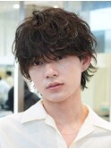 大分シャドウパーマメンズカットラウンドマッシュウルフゆるめ