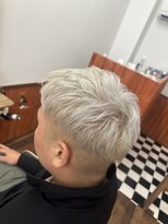 ミニミニヌー(32 mini noeud)&nbsp;メンズホワイトシルバー