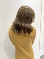 エンネ 新宿(enne) シナモンベージュ/シアーベージュ/モカベージュ