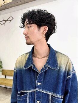 ニル 鹿児島中央駅(NiL)の写真/「その髪、もっと服に似合う。」トレンドとファッションを合わせたNilのメンズカジュアルヘア