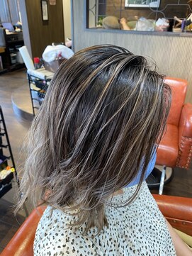 ヘアスタジオ ガロウ(hair stuido garou) バレイヤージュ夏スタイル