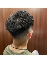 ヒロギンザ 御徒町店(HIRO GINZA) ツーブロックフェード パーマスタイル