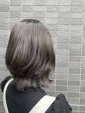 ブルー JR高槻本店(BLUE) アッシュカラーのミディアム