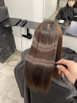 ココ 原宿(KOKO) #大人ガーリー#ダークアッシュ#ミディアムレイヤーカット