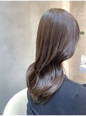 韓国レイヤーカット顔周りくびれグレージュ