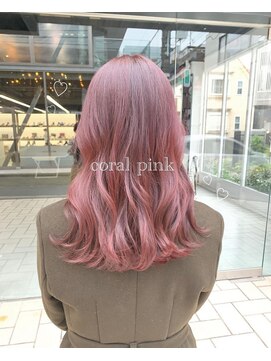 カペリ デ アーテ(Capelli di arte) ピンクカラー