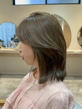 ザックジングウ 表参道(ZACC JINGU) くびれボブ/オリーブベージュ/外ハネ