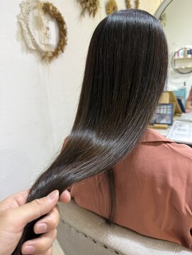 アミュー(amiu) 透明感カラー