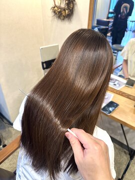 ルナバイルヴェール(LUNA by LeVert) ヘーゼルベージュ　縮毛矯正