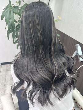 ベルヘアーデザイン 堺東(Belle hair Design) ハイライトレイヤーカット外国人風イルミナカラー20代30代40代