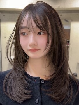 ヨロ 渋谷(YOLO) 韓国ヘアーハッシュカットレイヤーカットハイライトカラー