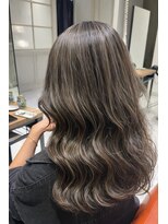 シオ 流山おおたかの森(Sio)&nbsp;立体感ハイライトカラースタイル