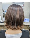 イメチェン スタイルチェンジ 外ハネ 顔周り