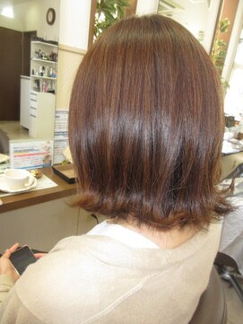 コアフィールフィス(COIFFURE fils) 【見附・今町】外ハネミディ