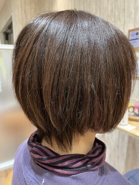 セシル ヘアー(C'ECILE HAIR) フォワードショートボブ