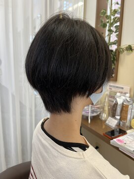 コアフィールフィス(COIFFURE fils) 《見附 今町》お得クーポンあり☆丸みショート 黒髪女子